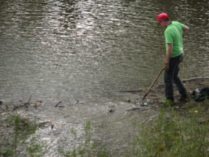 Ken Davenport Maumee River Cleanup